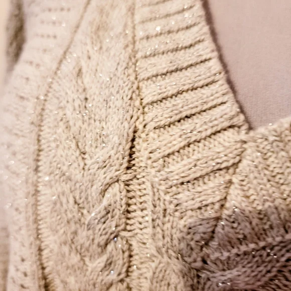 Lane Bryant Cable Knit Pullover V Neck Sweater - Picture 2 of 6